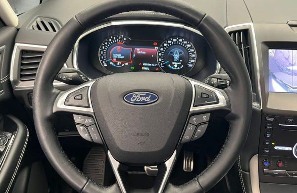 Ford S-Max 2,5 FHEV Vignale 140KW  7 míst, nabídka 4e34cf09-dda2-47a4-aa2c-0173ef8cf030