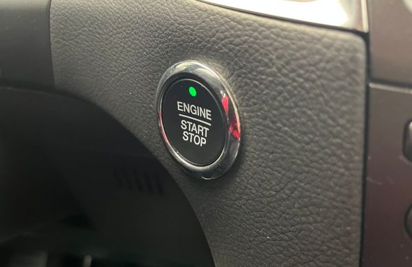 Ford S-Max 2.0 EB Titanium LED manuál, nabídka 5cd0d2ae-6756-413a-904a-f76a346c8cdb
