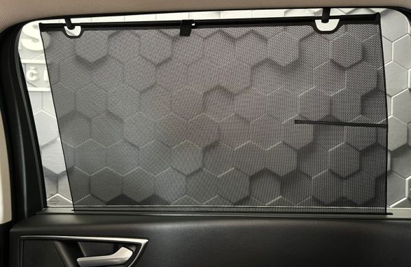 Ford S-Max 2.0 EB Titanium LED manuál, nabídka 5cd0d2ae-6756-413a-904a-f76a346c8cdb