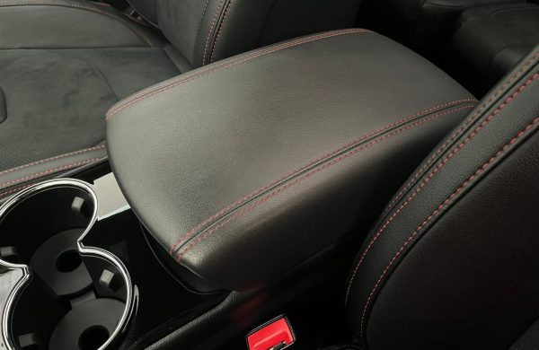 Ford S-Max 2.5 HEV ST-Line 7míst, nabídka cb3ddc95-480c-4eee-aa87-ee36f33a4015