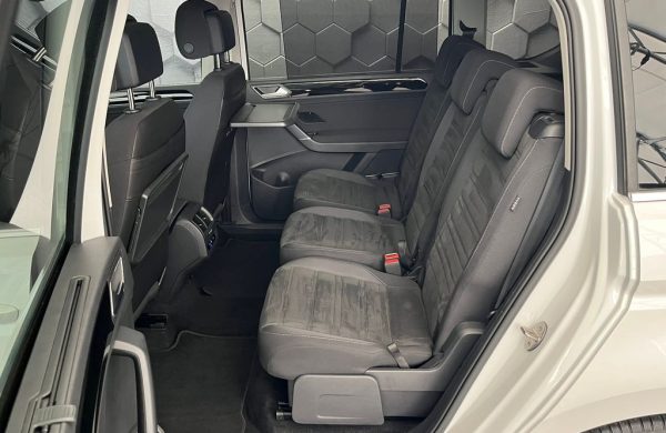 Volkswagen Touran Highline 1.5 TSI 110KW DSG 7míst, nabídka 3c37356a-52ea-4fd2-a09b-3ce5ecfb22bf