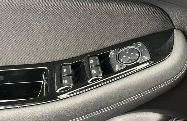 Ford Galaxy 2.5 HEV TITANIUM 7 míst , nabídka d0ea06f1-b49b-4b94-830e-1c7b934a6af0