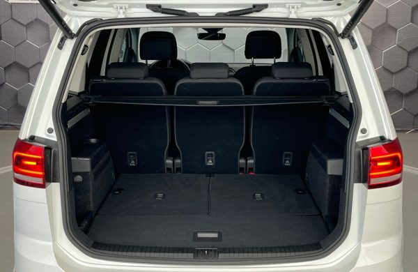 Volkswagen Touran Highline 1.5 TSI 110KW DSG 7míst, nabídka 3c37356a-52ea-4fd2-a09b-3ce5ecfb22bf
