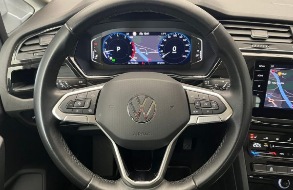 Volkswagen Touran Highline 1.5 TSI 110KW DSG 7míst, nabídka 3c37356a-52ea-4fd2-a09b-3ce5ecfb22bf