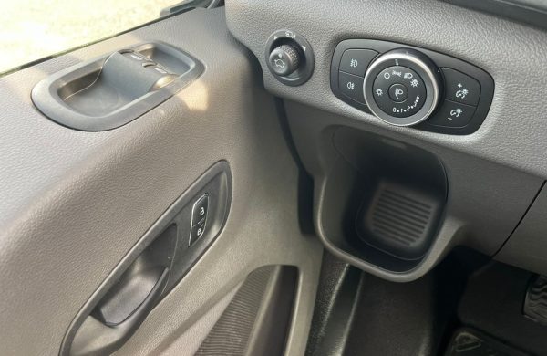 Ford Transit 2.0 350 L3H2 FWD, nabídka c8c332ac-40ba-486d-aef7-ca581042a3b3