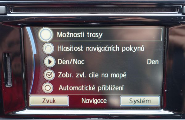 Volkswagen Passat 2.0 TDi CZ NAVIGACE, VYHŘ. SEDADLA, nabídka A100/19