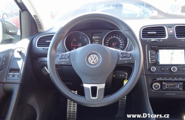 Volkswagen Golf 2.0 TDi STYLE CLIMATRONIC, NAVIGACE, nabídka A101/17