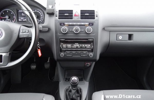 Volkswagen Touran 2.0 TDi Comfortline PARK. ASISTENT, nabídka A103/17