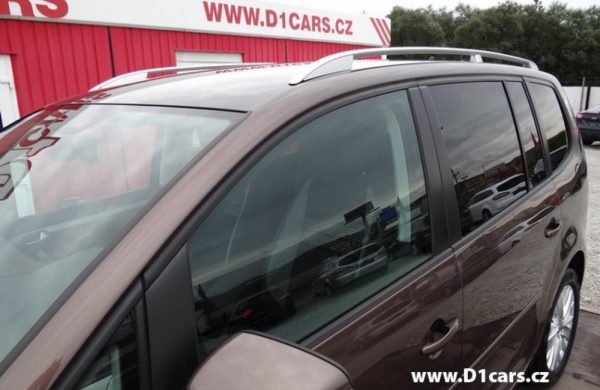 Volkswagen Touran 2.0 TDi Comfortline PARK. ASISTENT, nabídka A103/17
