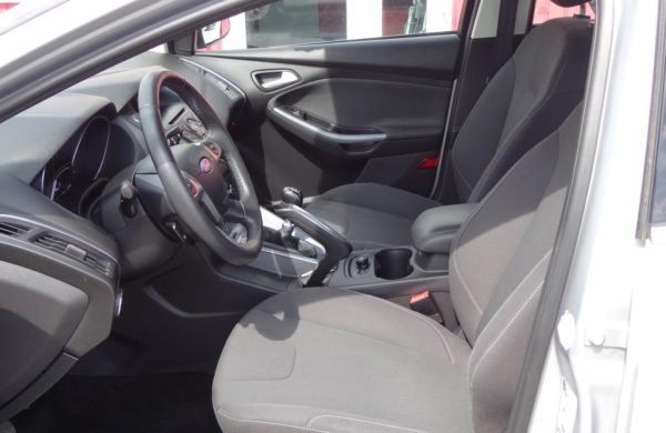 Ford Focus 2.0TDCi Titanium NAVIGACE VYHŘ.SKLO, nabídka A104/18