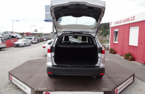 Ford Focus 2.0TDCi Titanium NAVIGACE VYHŘ.SKLO, nabídka A104/18
