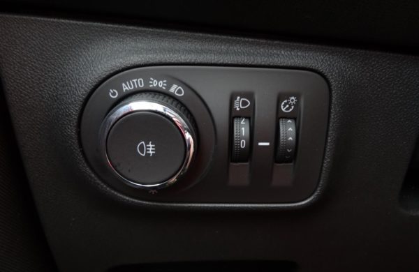 Opel Corsa 1.4i 66 kW AUTOMAT, ZIMNÍ KOLA, nabídka A105/18