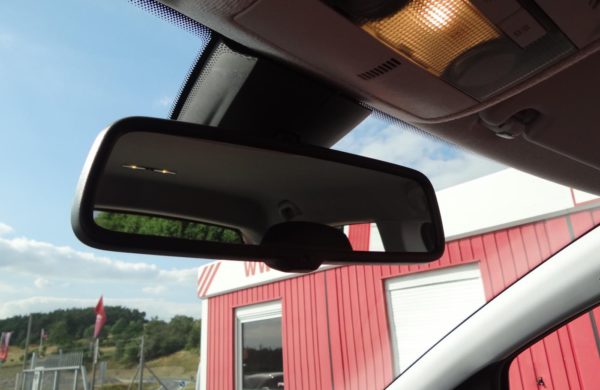 Opel Corsa 1.4i 66 kW AUTOMAT, ZIMNÍ KOLA, nabídka A105/18
