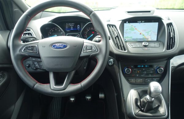 Ford Kuga 1.5 EcoBoost ST-Line 110 kW  SYNC 3, nabídka A106/20