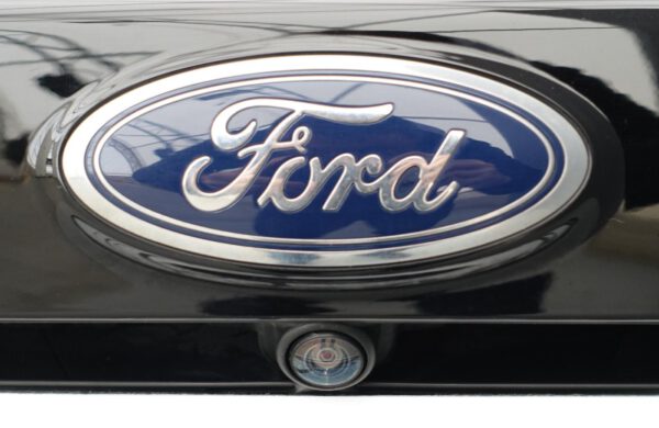 Ford Kuga 2.0 TDCi 4×4 132 kW ZIMNÍ PAKET, nabídka A111/22