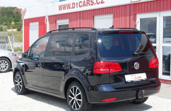 Volkswagen Touran 2.0 TDi CZ NAVI, VYHŘ. SEDADLA, nabídka A112/19