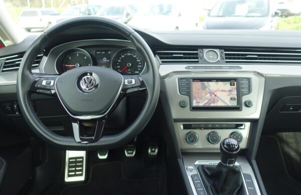 Volkswagen Passat 2.0 TDi 4×4 ALLTRACK, CZ NAVI, nabídka A118/21