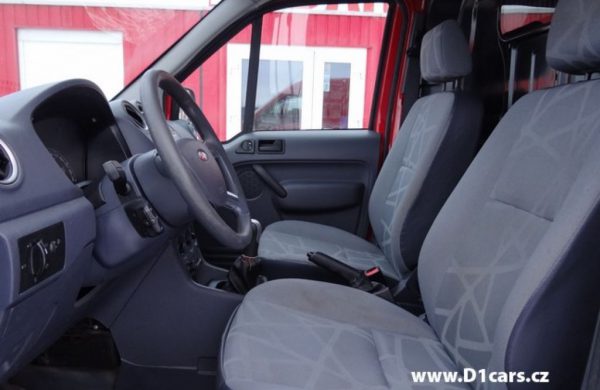 Ford Transit Connect 1.8 TDCi MAXI, KLIMA,VYHŘÍVANÉ SKLO, nabídka A11/17