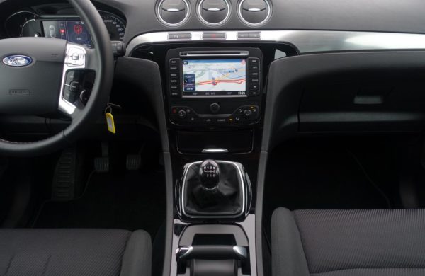 Ford S-MAX 2.0 TDCi Titanium XENONY, NAVIGACE, nabídka A11/19