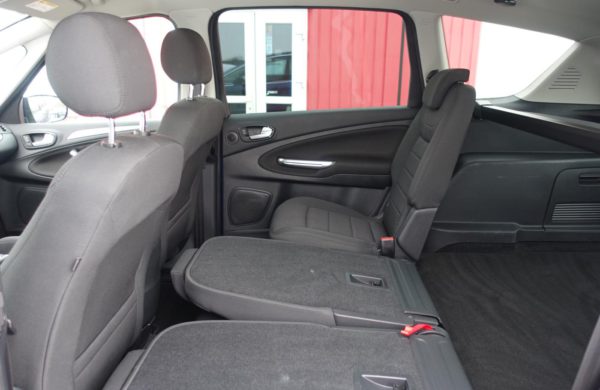 Ford S-MAX 2.0 TDCi Titanium XENONY, NAVIGACE, nabídka A11/19