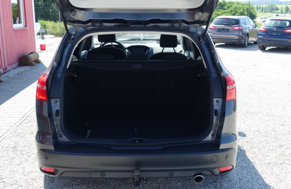 Ford Focus 2.0 TDCi Titanium BI-XENONY, NAVI, nabídka A120/19
