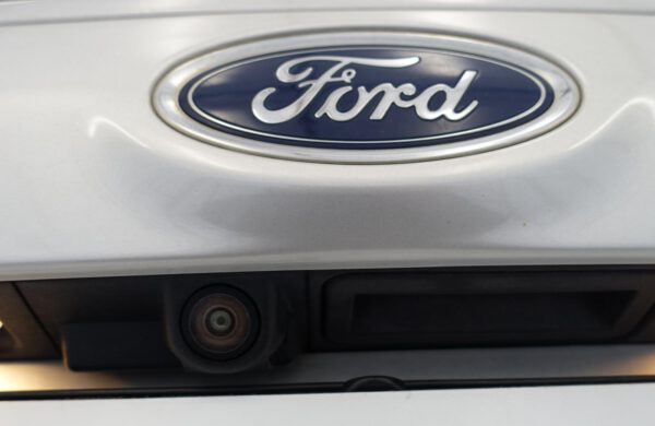 Ford Mondeo 2.0 TDCi LED SVĚTLA, BLIS, nabídka A120/22
