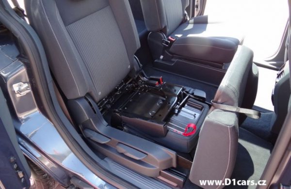 Ford Grand C-MAX 2.0 TDCi Titanium NAVIGACE, PANORAMA, nabídka A121/16