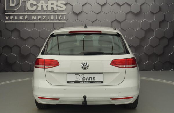 Volkswagen Passat 2.0 TDi R-Line DSG ACC Tempomat, nabídka A121/21