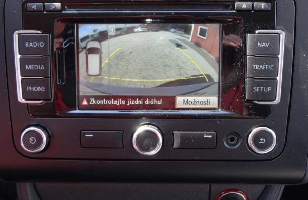 Volkswagen Touran 2.0 TDi Highline NEZ.TOPENÍ, KAMERA, nabídka A122/18