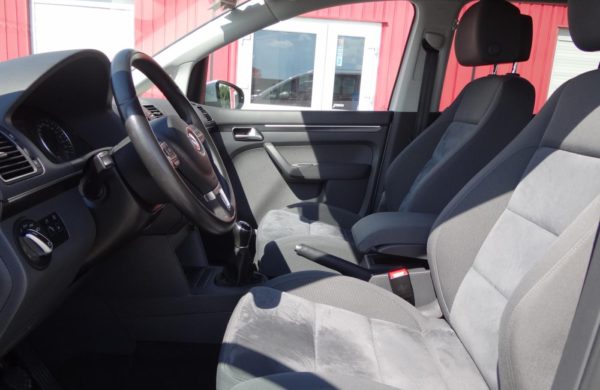 Volkswagen Touran 2.0 TDi Highline NEZ.TOPENÍ, KAMERA, nabídka A122/18