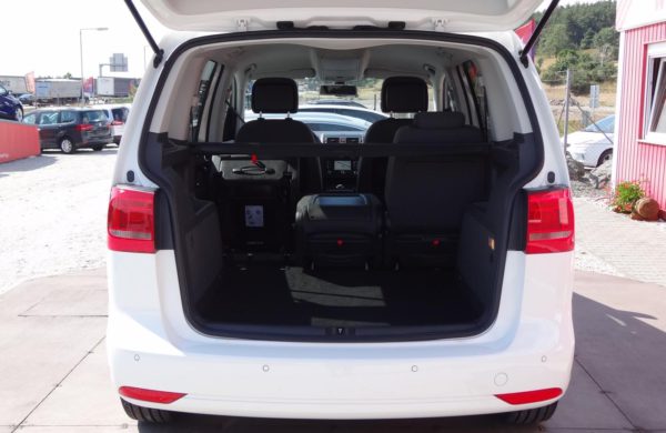 Volkswagen Touran 2.0 TDi Highline NEZ.TOPENÍ, KAMERA, nabídka A122/18