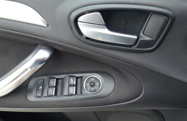 Ford S-MAX 2.0 TDCi Titanium 2015 ZIMNÍ PAKET, nabídka A122/19