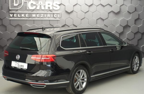 Volkswagen Passat 2.0 TDi R-Line LED SVĚTLA, nabídka A122/21