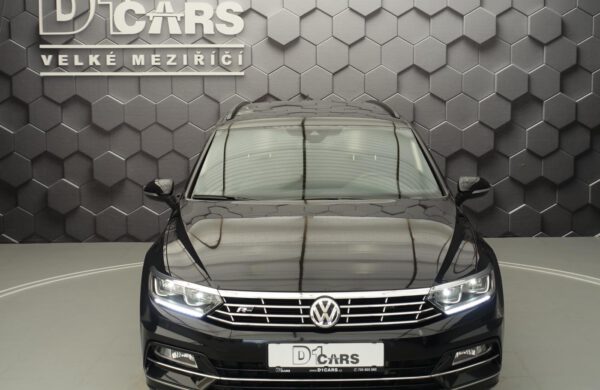 Volkswagen Passat 2.0 TDi R-Line LED SVĚTLA, nabídka A122/21