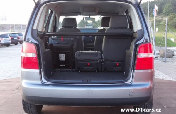 Volkswagen Touran 1.6 FSI , nabídka A124/14