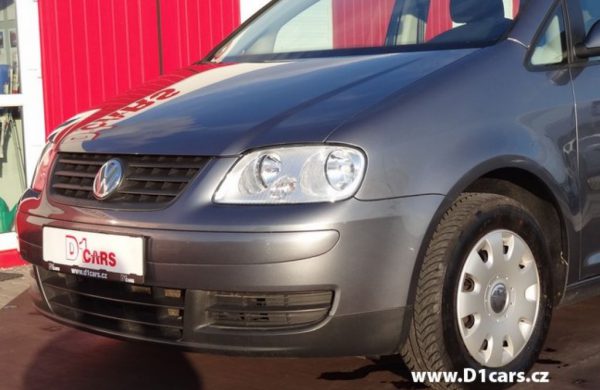 Volkswagen Touran 1.6 FSI , nabídka A124/14