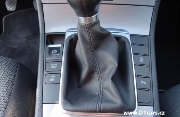 Volkswagen Passat 2.0 TDi Comfortline NAVIGACE, nabídka A124/15
