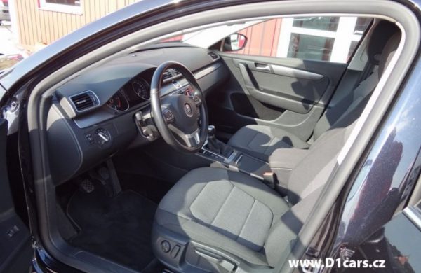 Volkswagen Passat 2.0 TDi Comfortline NAVIGACE, nabídka A124/15