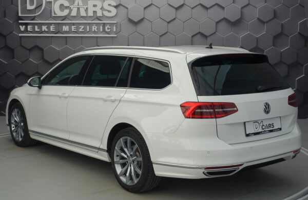 Volkswagen Passat 2.0 TDi R-LINE DSG Act.infoDisplay, nabídka A124/21