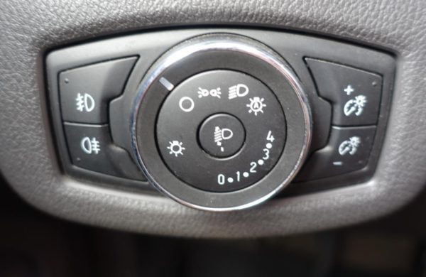 Ford Transit Connect 1.6 TDCi L2 85kW 3 MÍSTA,VYHŘ. SKLO, nabídka A127/19