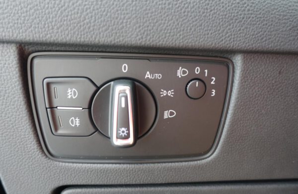 Volkswagen Passat 2.0 TDi ACC TEMPOMAT, CZ NAVIGACE, nabídka A127/20