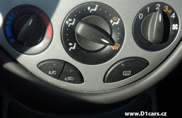 Ford Focus 1.6 16V KLIMATIZACE, nabídka A12/17