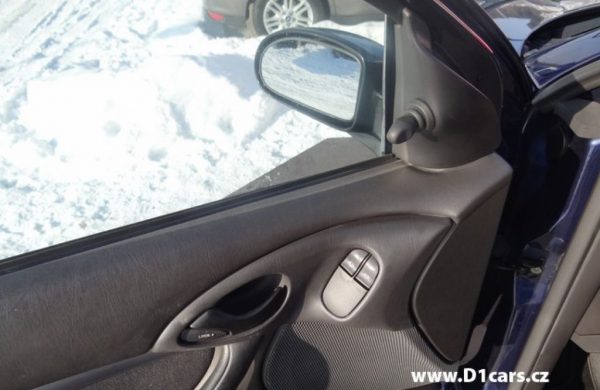 Ford Focus 1.6 16V KLIMATIZACE, nabídka A12/17
