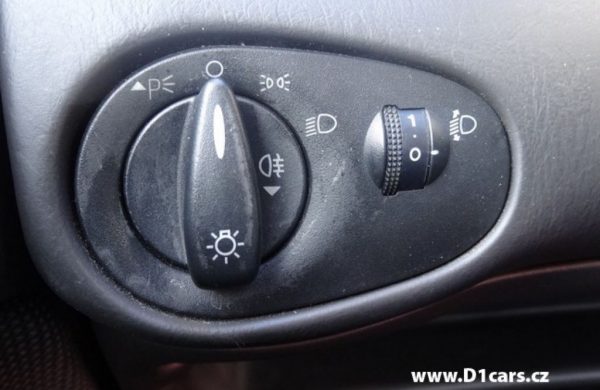 Ford Focus 1.6 16V KLIMATIZACE, nabídka A12/17