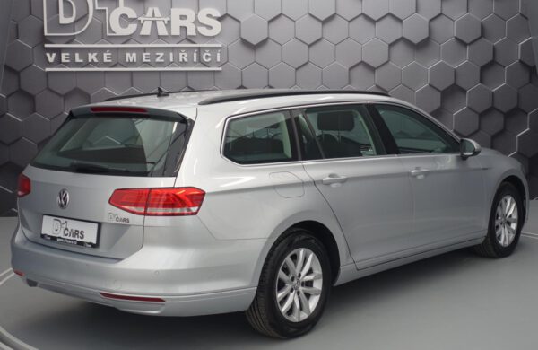 Volkswagen Passat 2.0 TDi DSG,ACC TEMPOMAT,LED SVĚTLA, nabídka A131/20