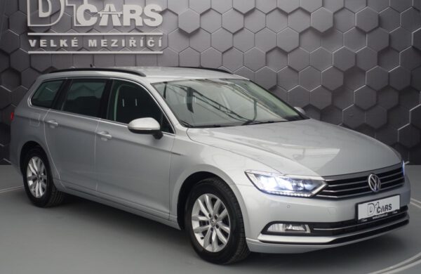 Volkswagen Passat 2.0 TDi DSG,ACC TEMPOMAT,LED SVĚTLA, nabídka A131/20