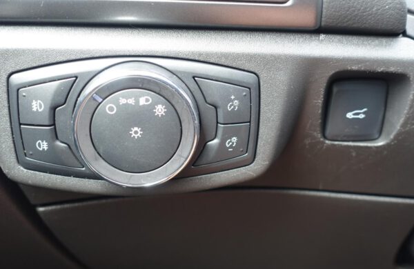 Ford Mondeo 2.0 TDCi Titanium LED SVĚTLA SYNC 3, nabídka A132/21