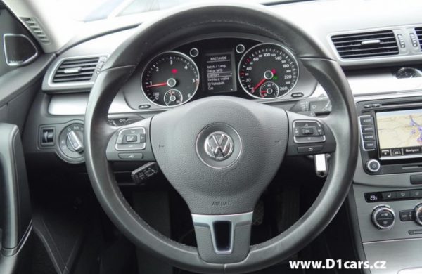 Volkswagen Passat 2.0 TDi DSG, BI-XENONY, PANORAMA, nabídka A133/17