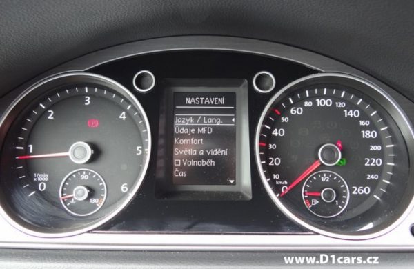 Volkswagen Passat 2.0 TDi DSG, BI-XENONY, PANORAMA, nabídka A133/17
