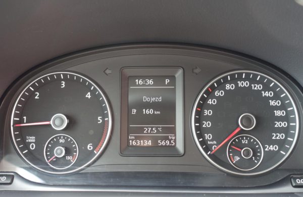 Volkswagen Touran 2.0 TDi DSG Cup NAVI, VYHŘ.SEDADLA, nabídka A136/19